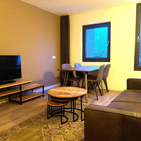 Modern In Hambachtal *